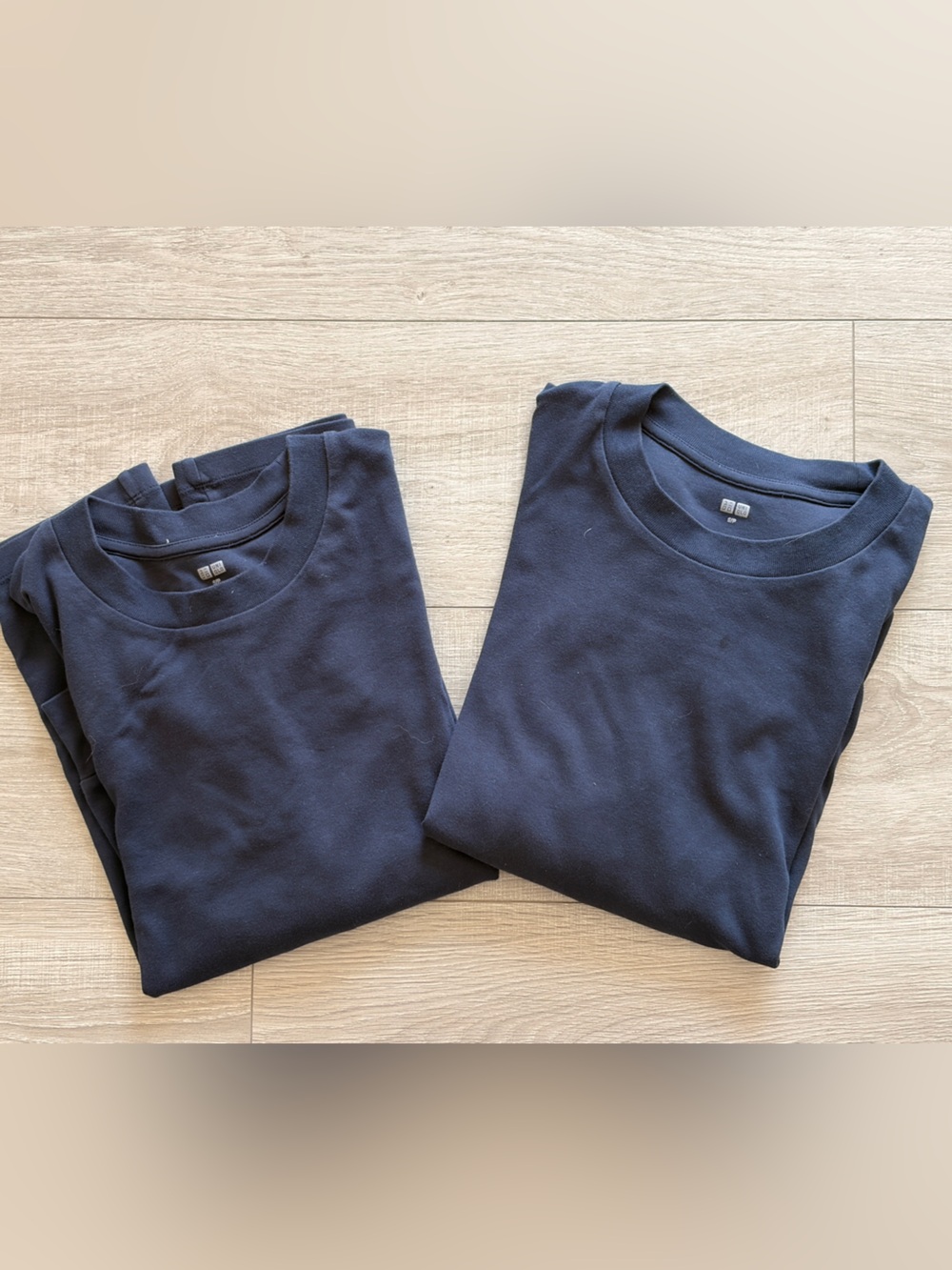 Set of 2 - UNIQLO Supima Cotton Navy Long Sleeve Crew Neck T-Shirt Men’s S